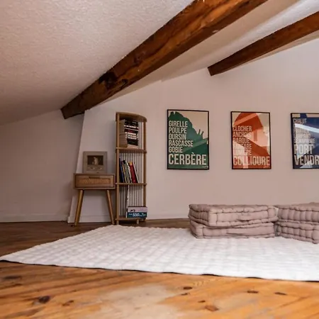 Refuge Sous Les Toits Appartement *