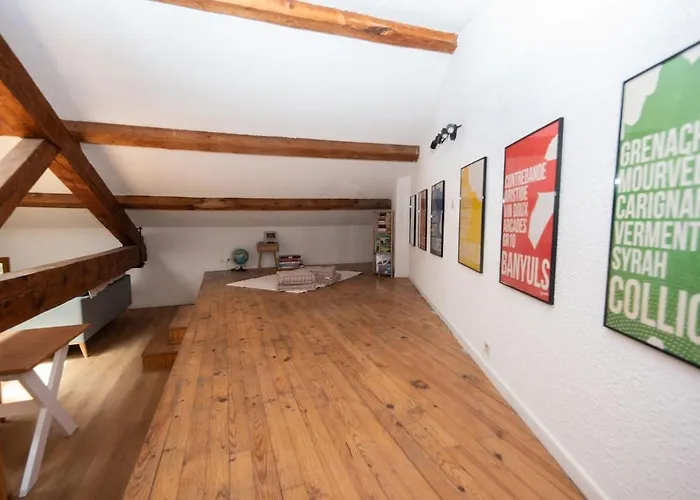 Refuge Sous Les Toits Apartment *